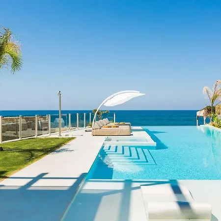 La Casa Di Mare, Luxury Front With Private Pool, Whirlpools & Sauna, By Thinkvilla Villa Skaleta